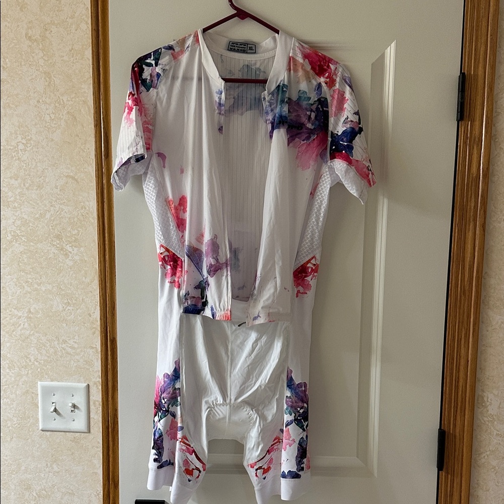 White Floral Women's Cycling Suit